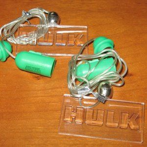 Vintage Incredible Hulk Badges 2003 Universal Studios Advertising Promo Necklace